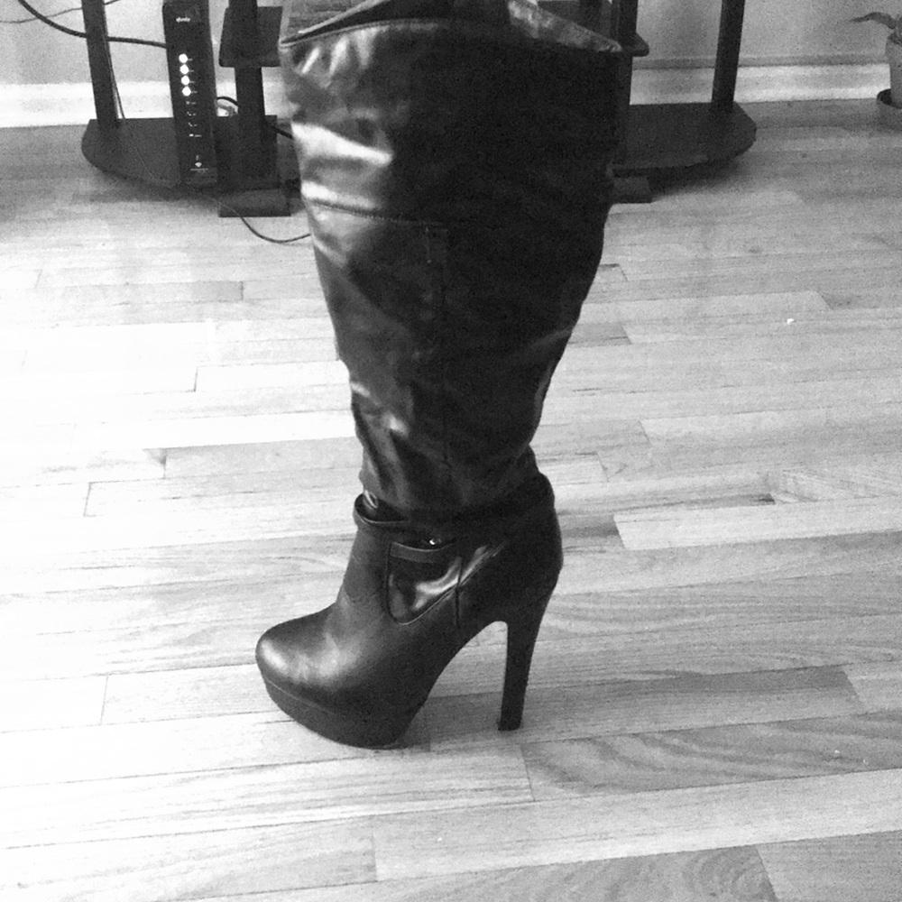 Sexy sexy boots